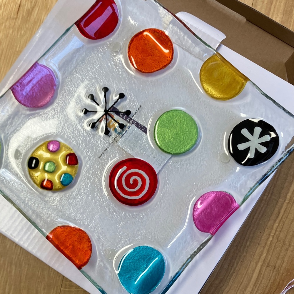 NIB Demdaco Dots Colorful Glass Fusion Plate Party - Picture 4 of 4